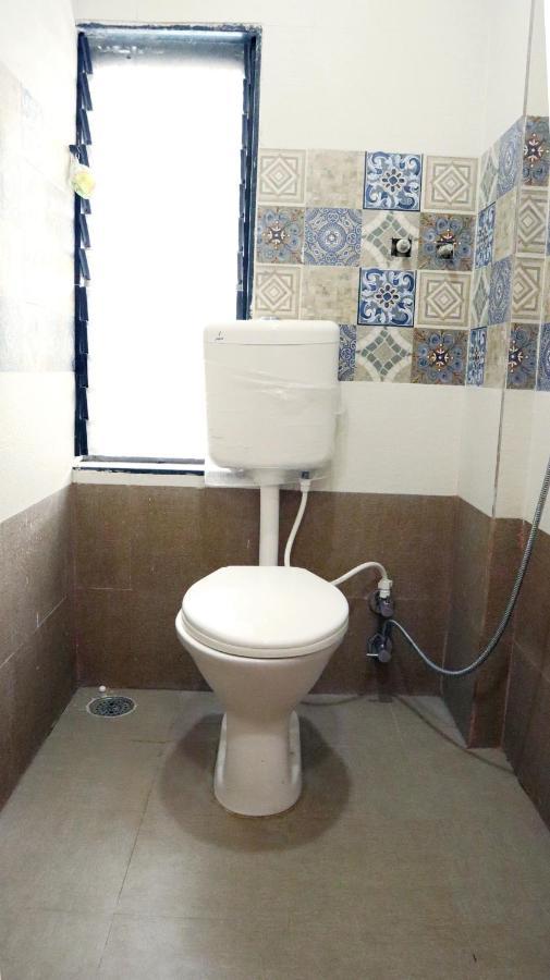Hotel United House Ширди Екстериор снимка